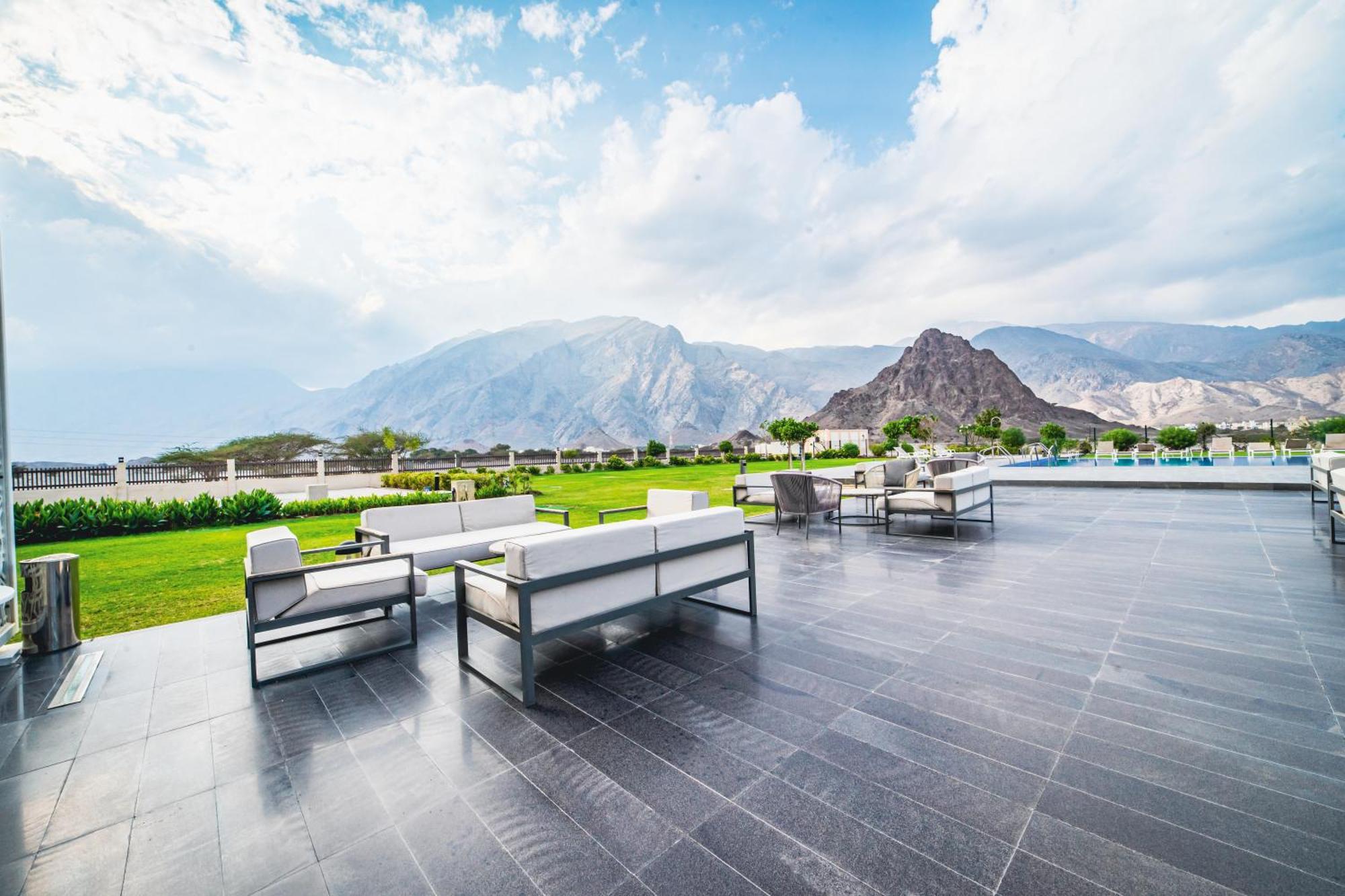 استراحة الفيحاء Al Feyhaa Resthouse Hotel Samail Buitenkant foto